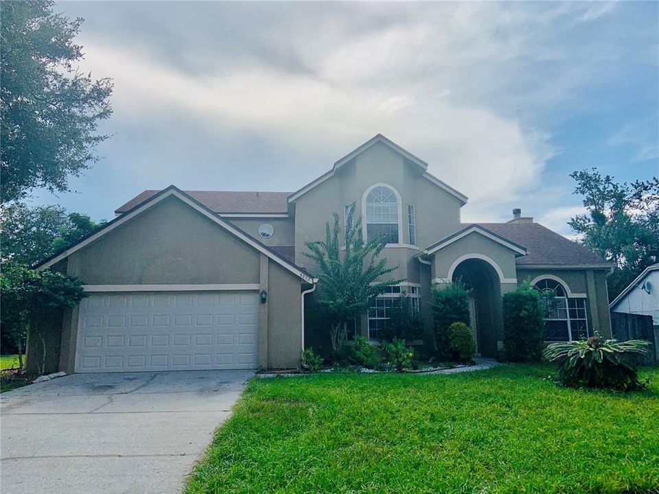 For Rent: $2,950 (4 beds, 2 baths, 3417 Square Feet)