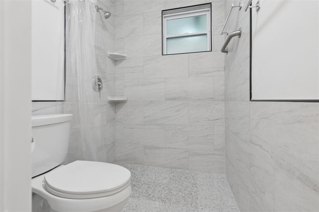 For Sale: $589,000 (3 beds, 2 baths, 1612 Square Feet)