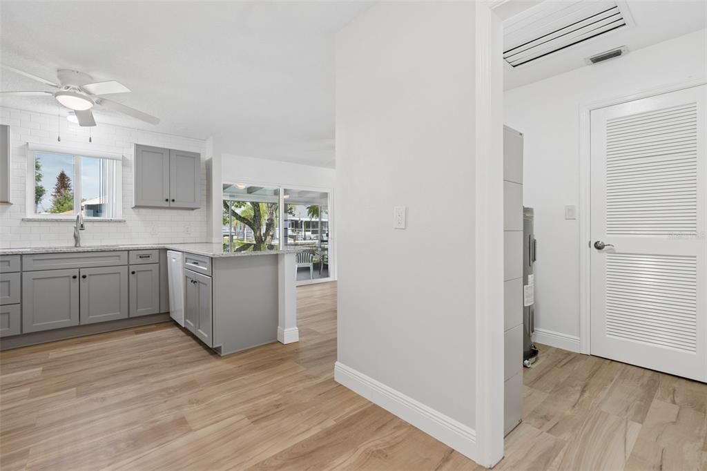 For Sale: $589,000 (3 beds, 2 baths, 1612 Square Feet)