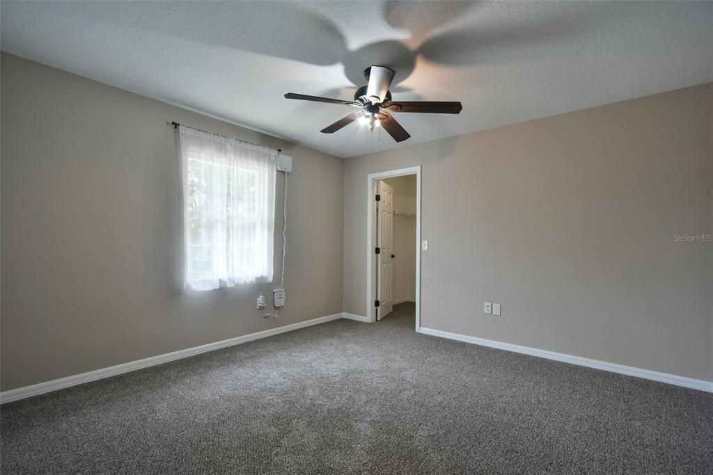 For Sale: $450,000 (3 beds, 2 baths, 2224 Square Feet)