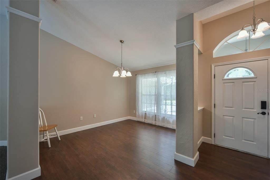 For Sale: $450,000 (3 beds, 2 baths, 2224 Square Feet)