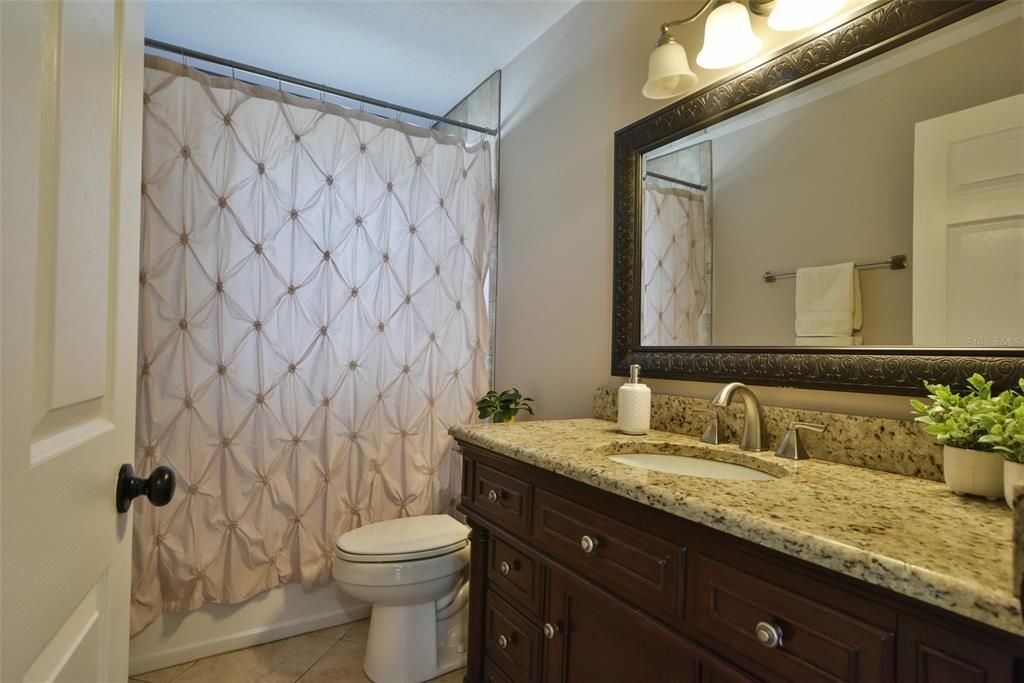 For Sale: $450,000 (3 beds, 2 baths, 2224 Square Feet)