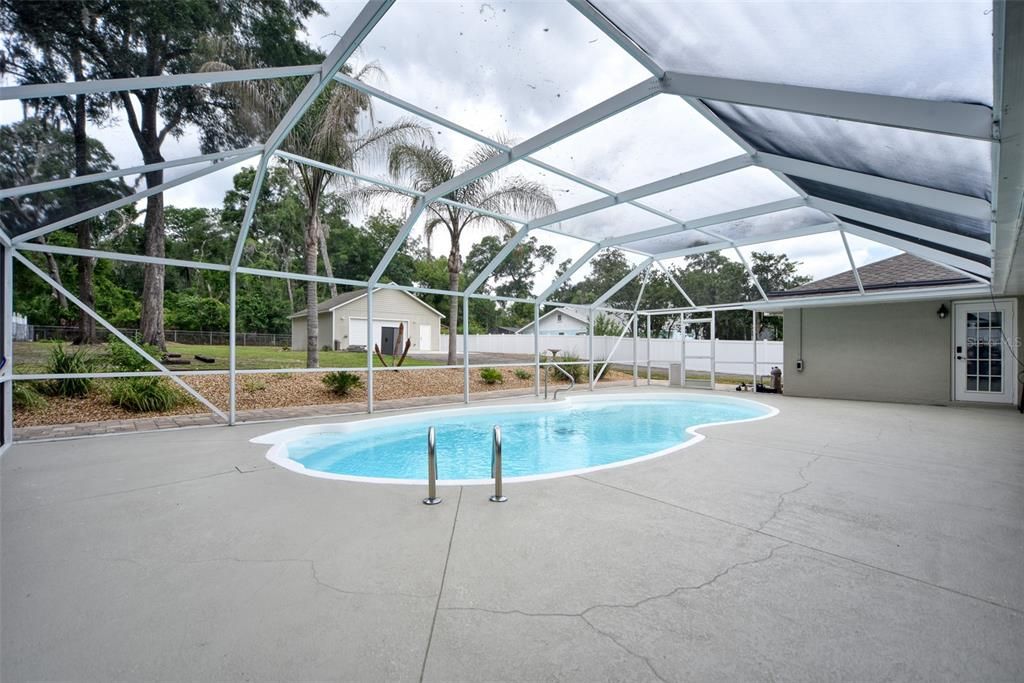 For Sale: $450,000 (3 beds, 2 baths, 2224 Square Feet)