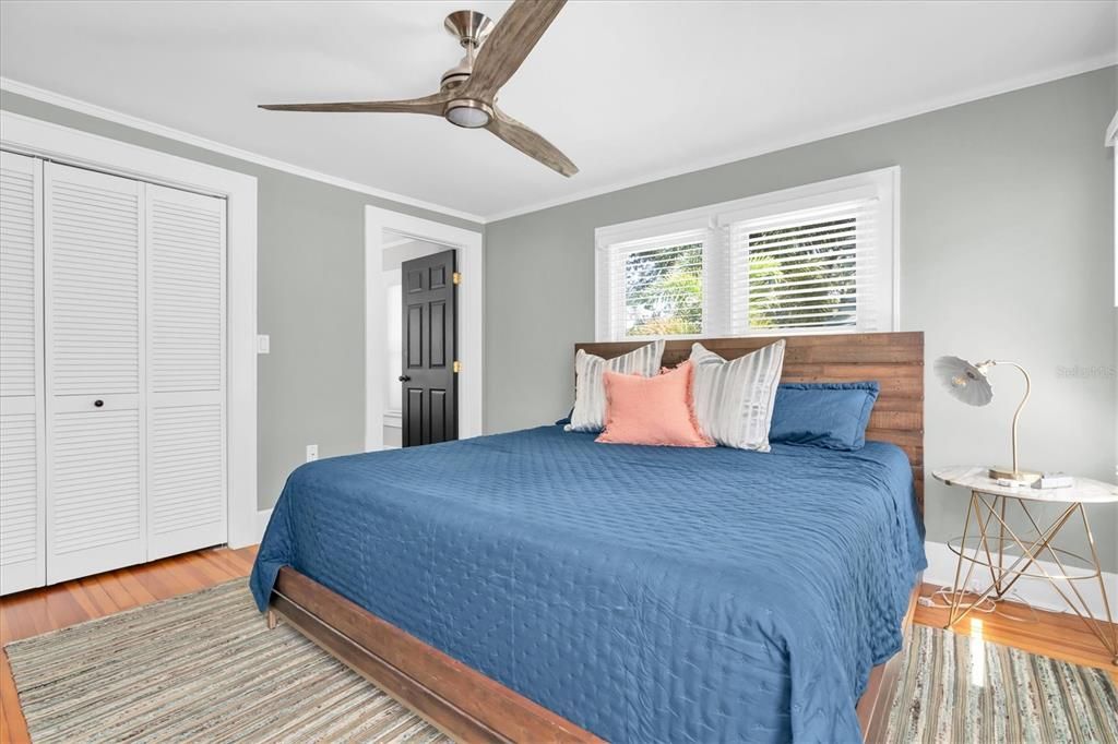 For Sale: $1,475,000 (4 beds, 3 baths, 1960 Square Feet)