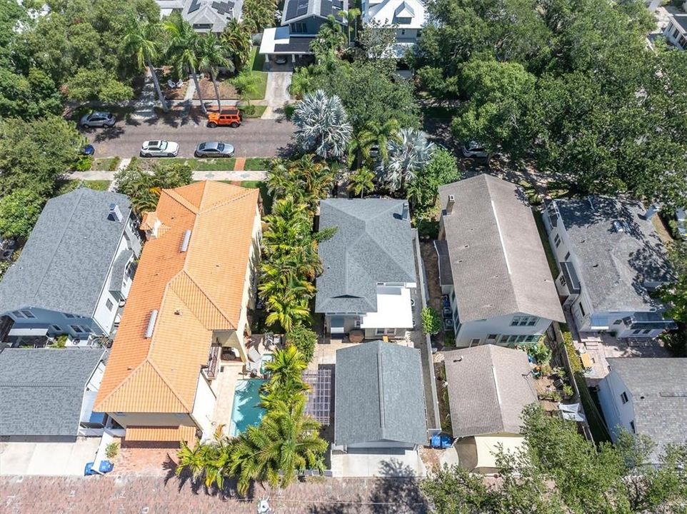 For Sale: $1,475,000 (4 beds, 3 baths, 1960 Square Feet)