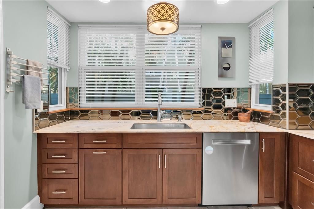 For Sale: $1,475,000 (4 beds, 3 baths, 1960 Square Feet)