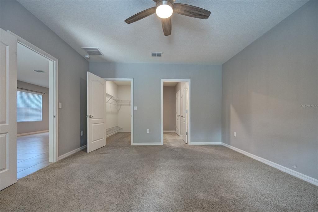 For Sale: $315,000 (3 beds, 2 baths, 1666 Square Feet)