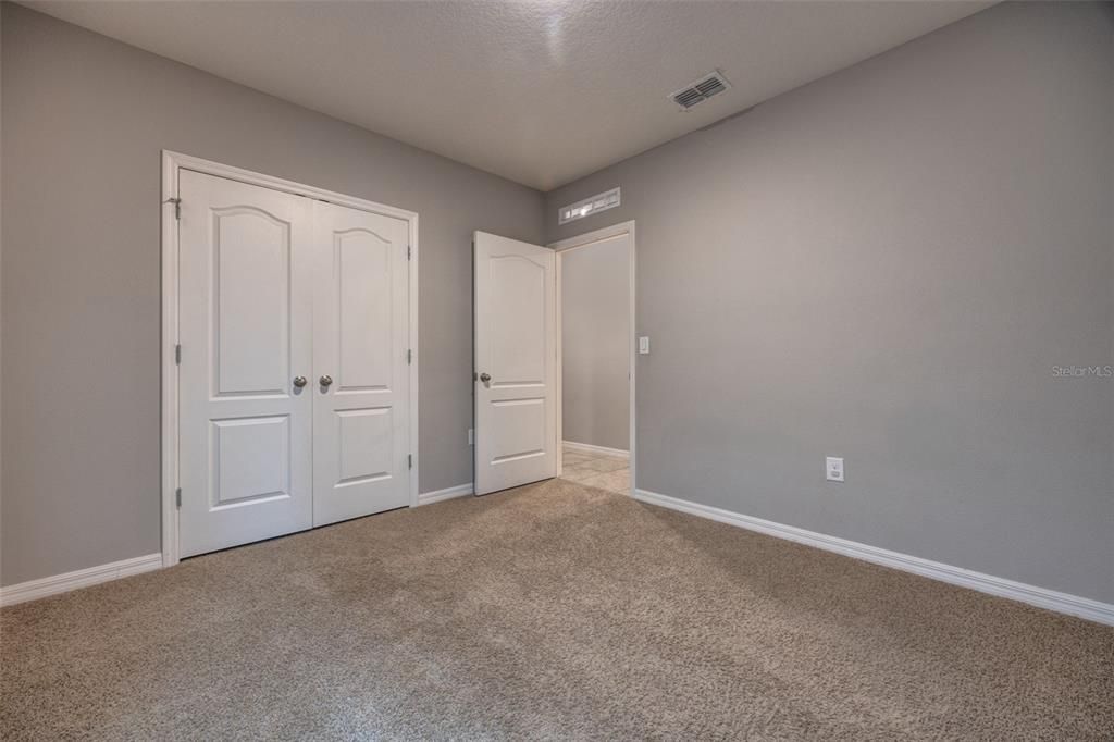 For Sale: $315,000 (3 beds, 2 baths, 1666 Square Feet)