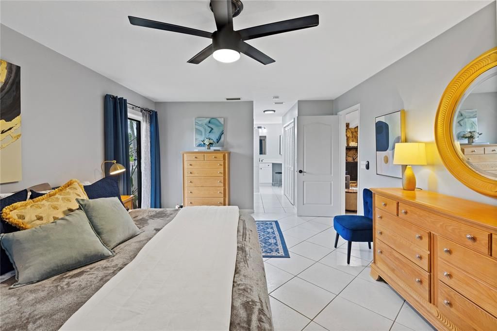 For Sale: $669,000 (4 beds, 2 baths, 2318 Square Feet)