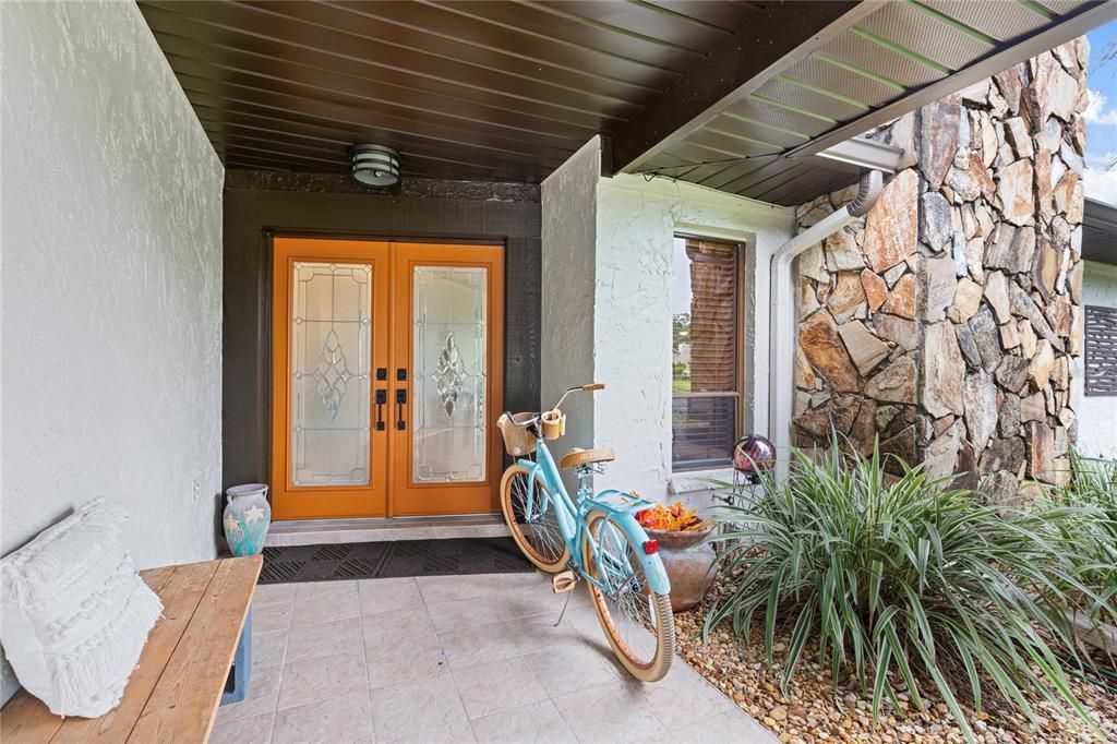 For Sale: $669,000 (4 beds, 2 baths, 2318 Square Feet)