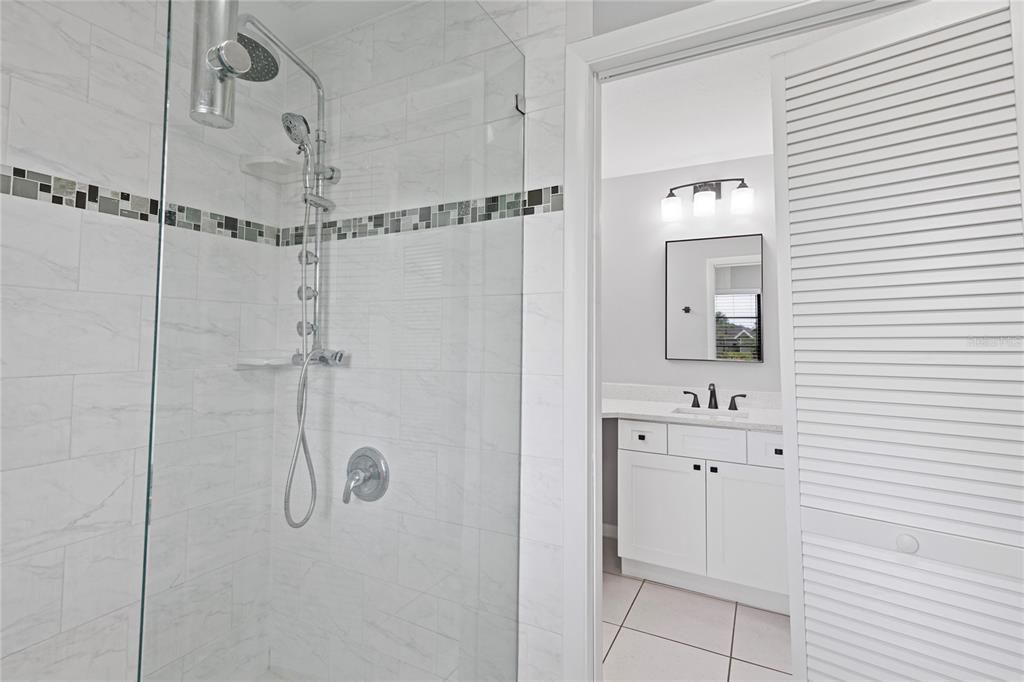 For Sale: $669,000 (4 beds, 2 baths, 2318 Square Feet)