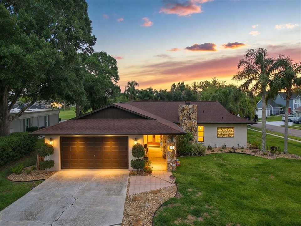 For Sale: $669,000 (4 beds, 2 baths, 2318 Square Feet)
