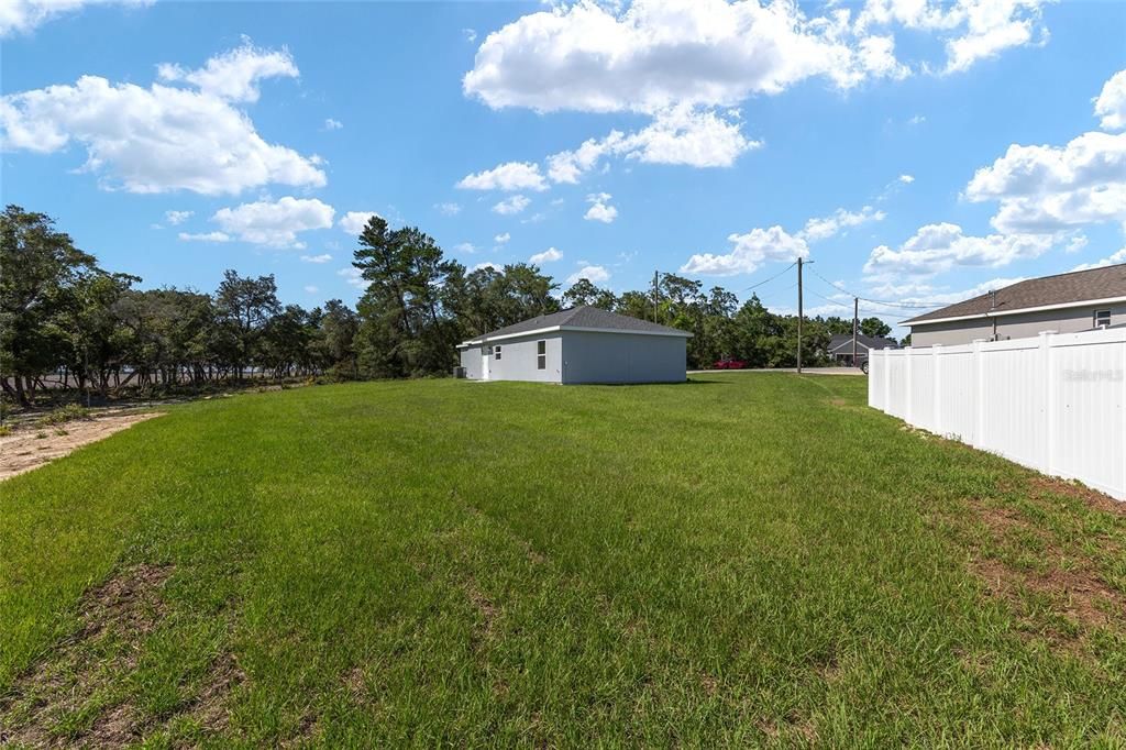 For Sale: $238,000 (3 beds, 2 baths, 1091 Square Feet)