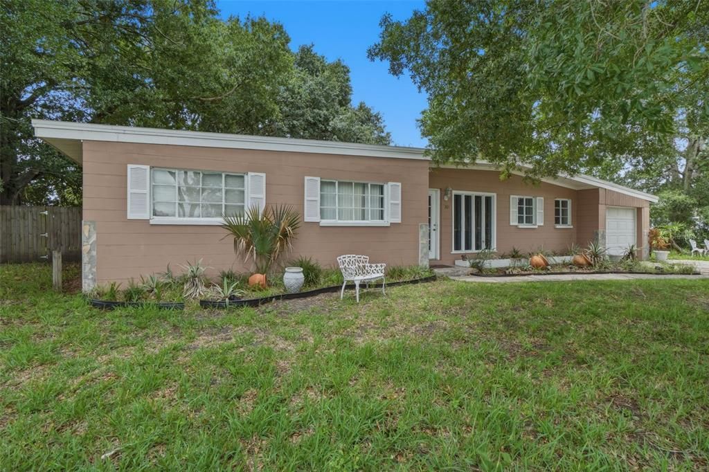 For Sale: $290,000 (4 beds, 1 baths, 1680 Square Feet)