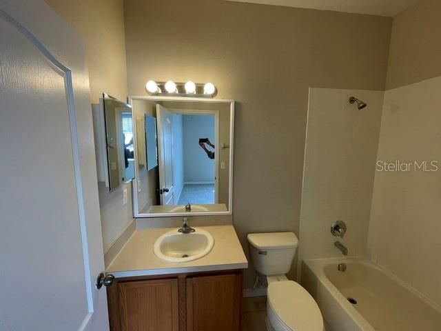 For Rent: $1,795 (2 beds, 3 baths, 1071 Square Feet)
