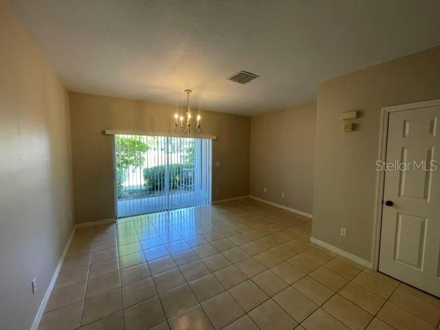 For Rent: $1,795 (2 beds, 3 baths, 1071 Square Feet)