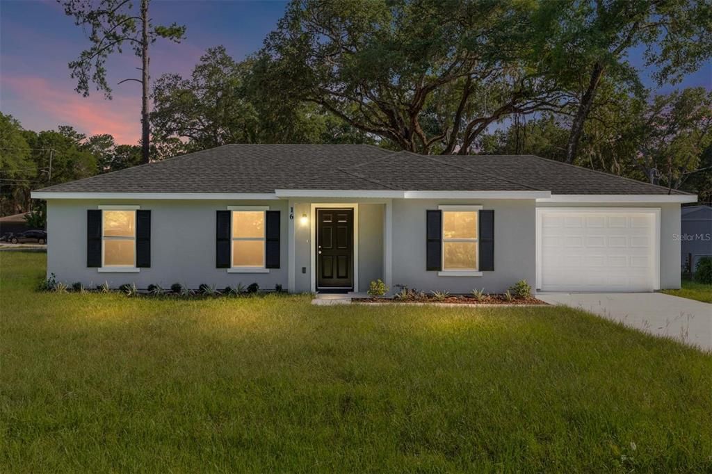 For Sale: $238,000 (3 beds, 2 baths, 1091 Square Feet)