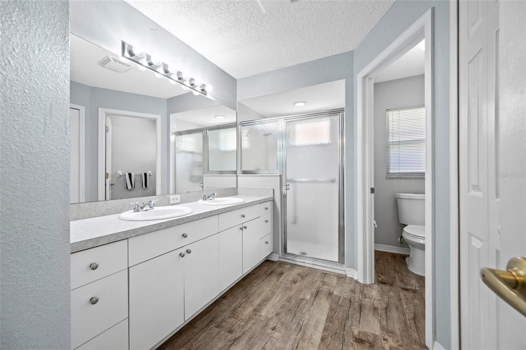 For Sale: $414,900 (3 beds, 2 baths, 1895 Square Feet)