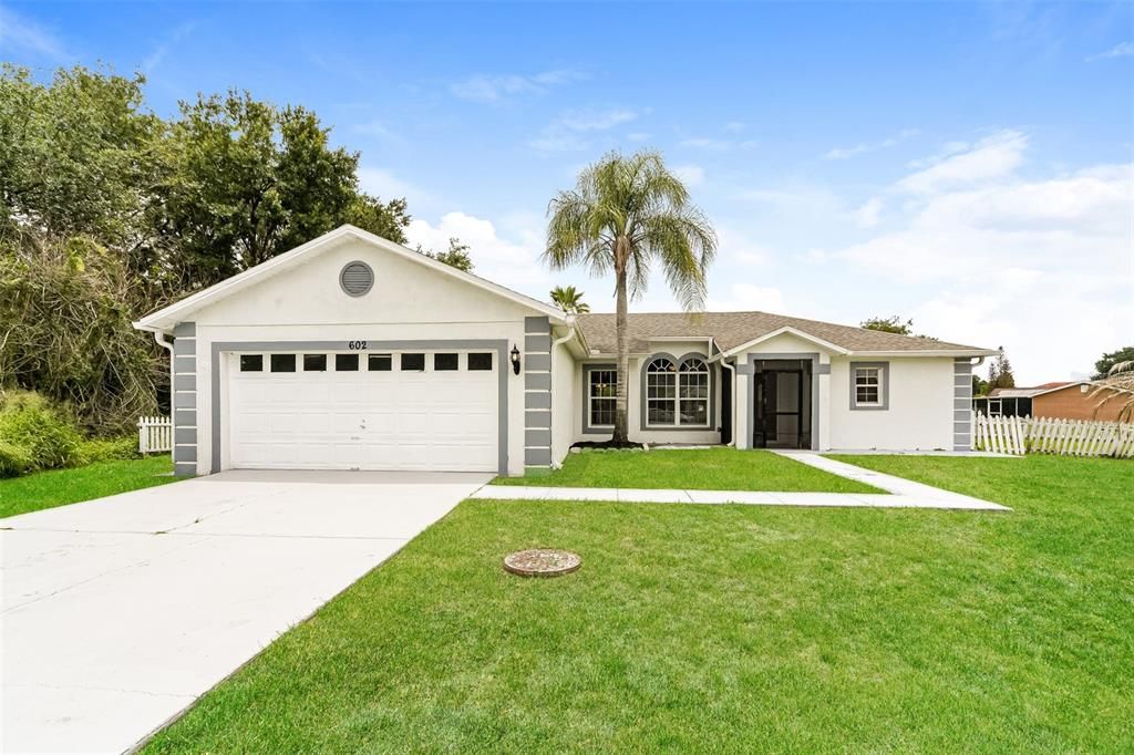 For Sale: $279,000 (3 beds, 2 baths, 1451 Square Feet)