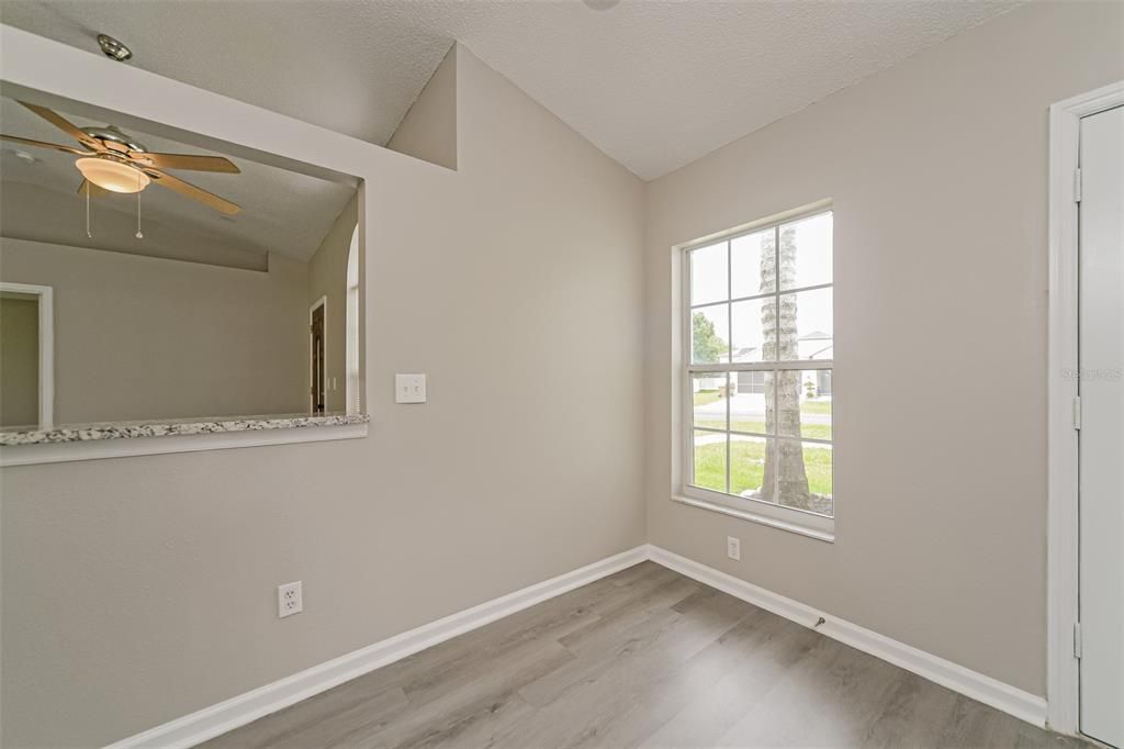 For Sale: $279,000 (3 beds, 2 baths, 1451 Square Feet)