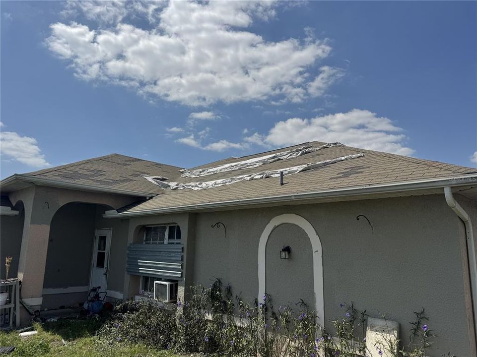 For Sale: $195,000 (4 beds, 2 baths, 1712 Square Feet)