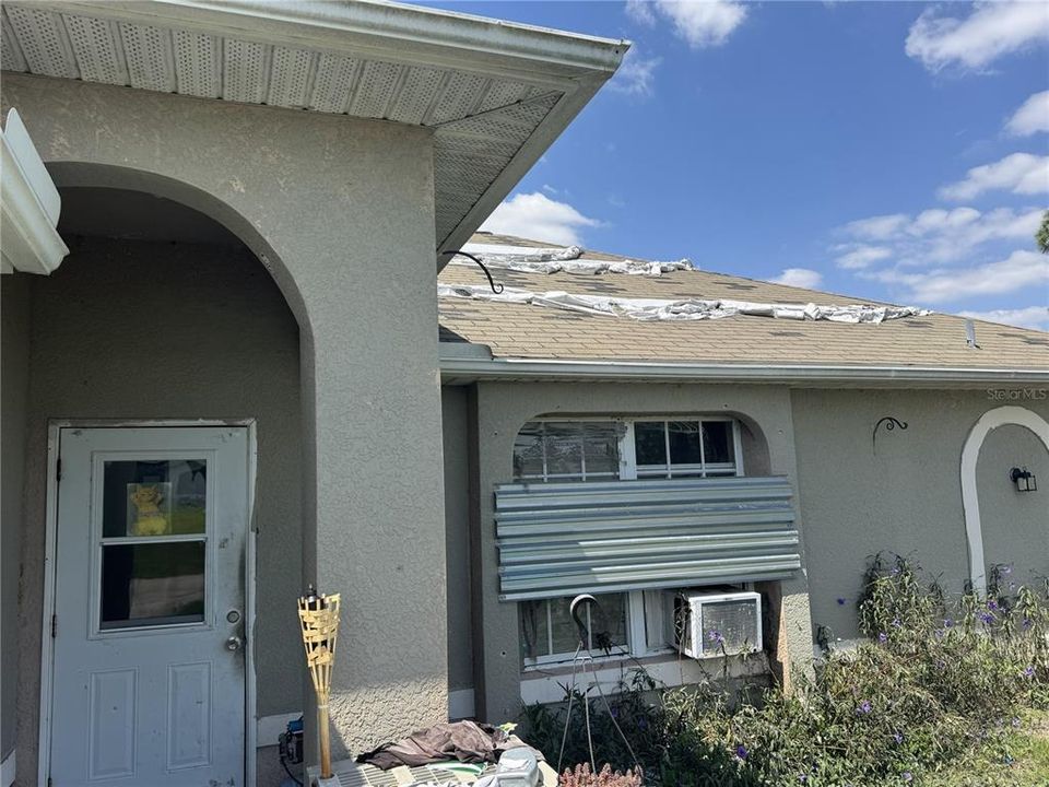 For Sale: $195,000 (4 beds, 2 baths, 1712 Square Feet)