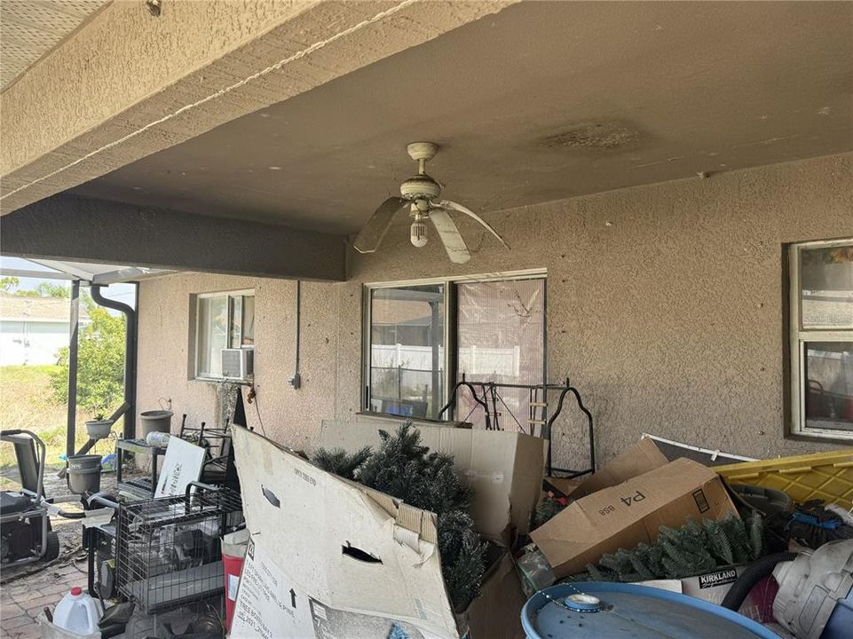 For Sale: $195,000 (4 beds, 2 baths, 1712 Square Feet)
