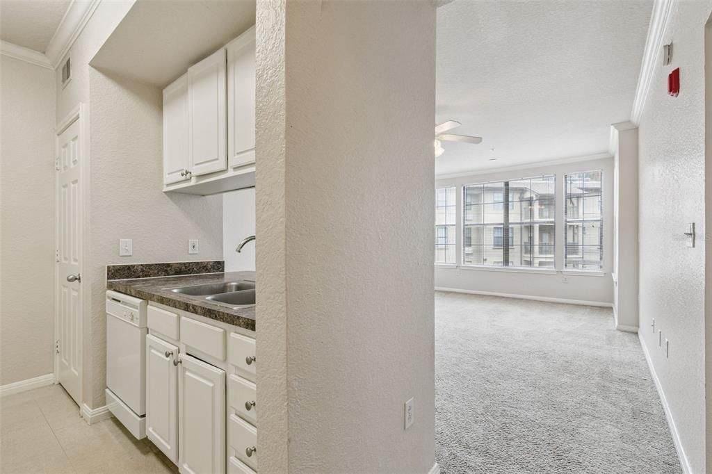 Activo con contrato: $145,000 (1 camas, 1 baños, 642 Pies cuadrados)
