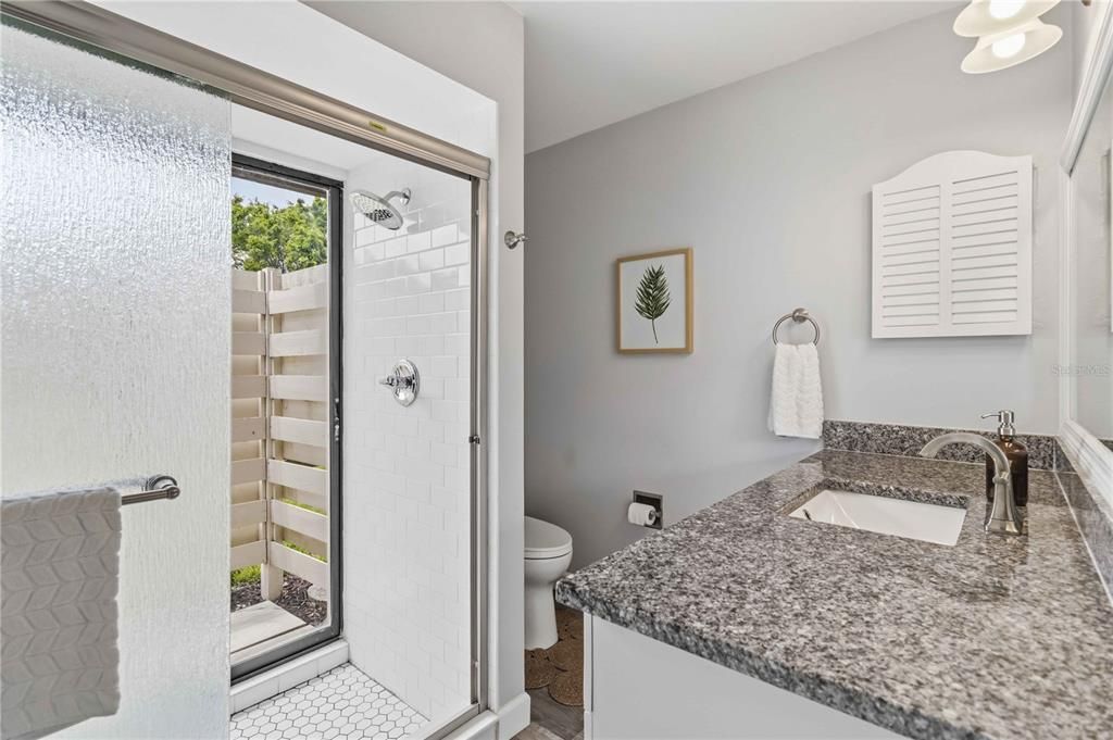 For Rent: $2,495 (2 beds, 2 baths, 1505 Square Feet)