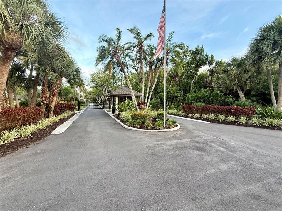 For Rent: $2,495 (2 beds, 2 baths, 1505 Square Feet)