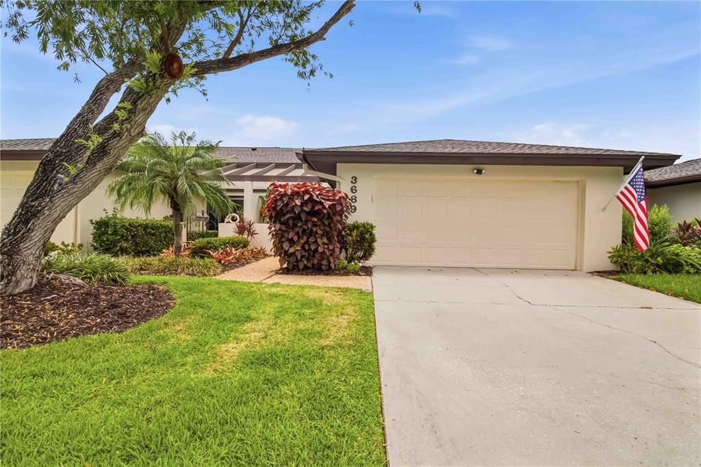 For Rent: $2,495 (2 beds, 2 baths, 1505 Square Feet)