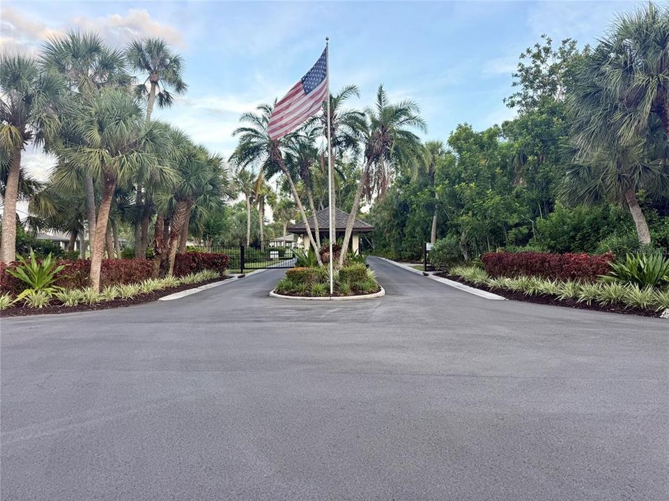 For Rent: $2,495 (2 beds, 2 baths, 1505 Square Feet)