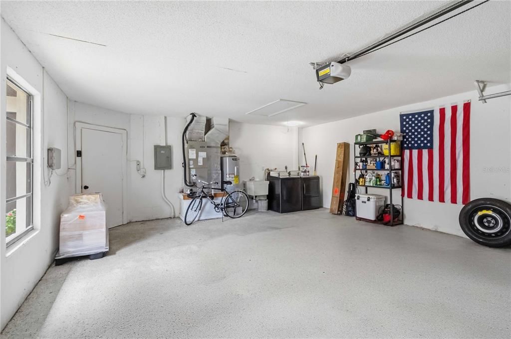 For Rent: $2,495 (2 beds, 2 baths, 1505 Square Feet)