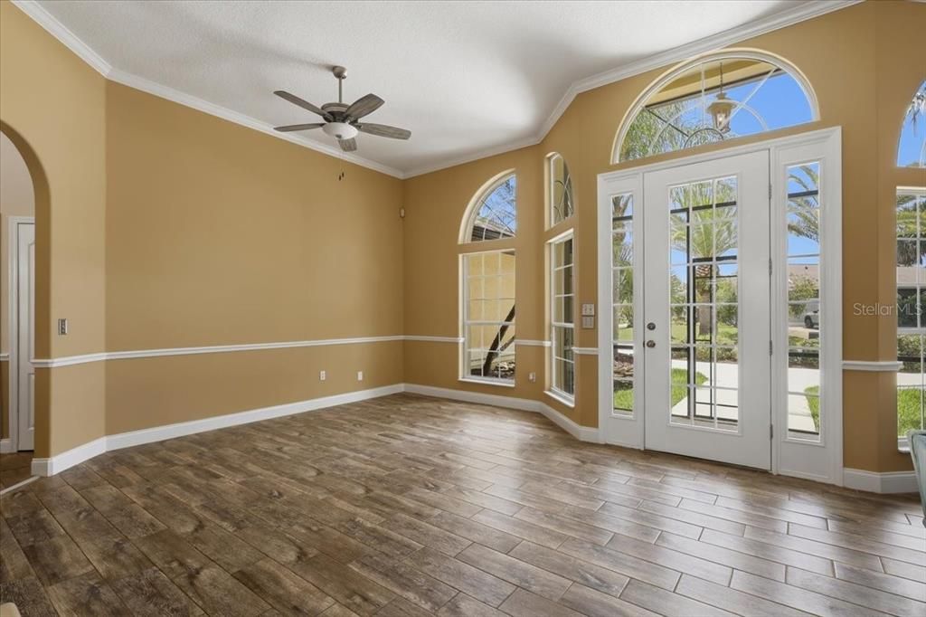 For Sale: $1,150,000 (4 beds, 2 baths, 2317 Square Feet)