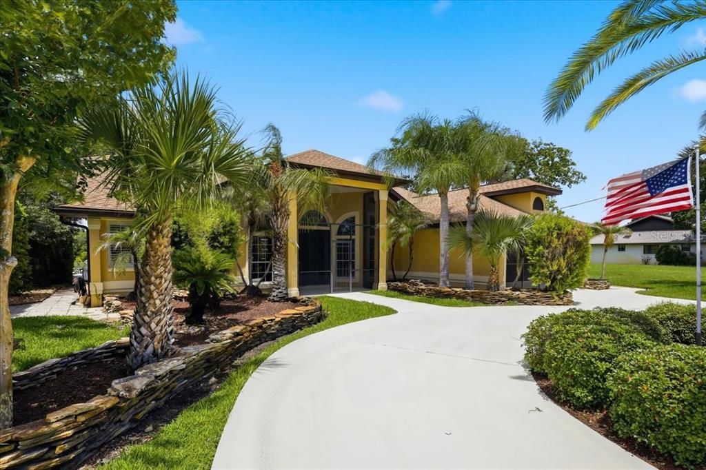 For Sale: $1,150,000 (4 beds, 2 baths, 2317 Square Feet)