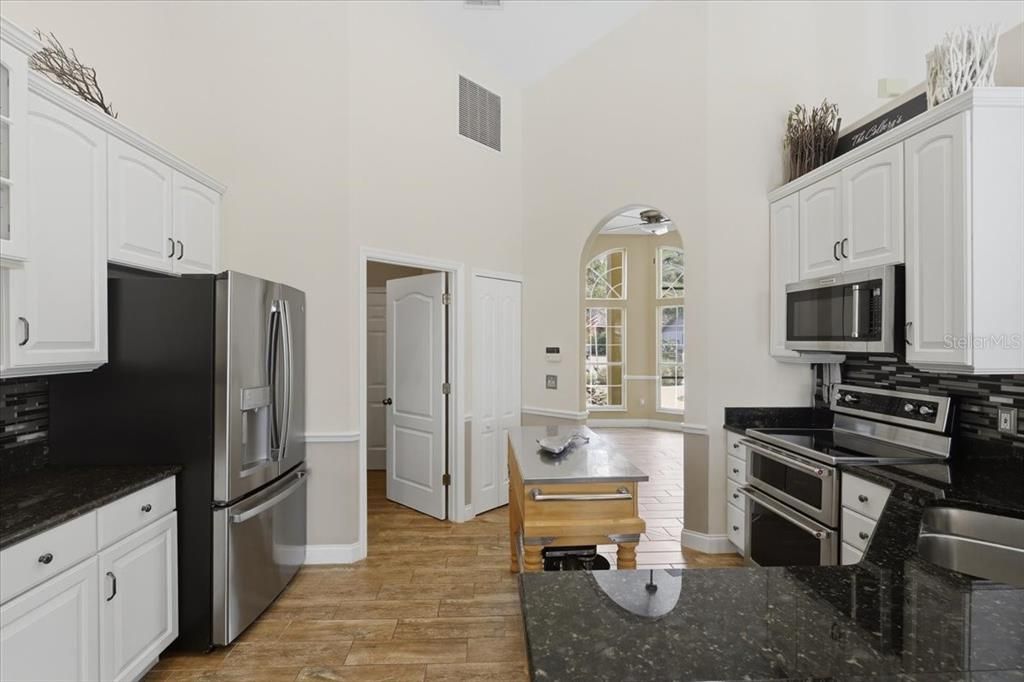 For Sale: $1,150,000 (4 beds, 2 baths, 2317 Square Feet)