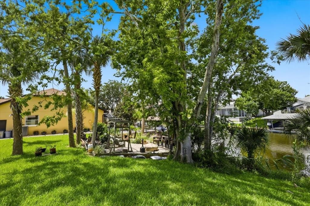 For Sale: $1,150,000 (4 beds, 2 baths, 2317 Square Feet)