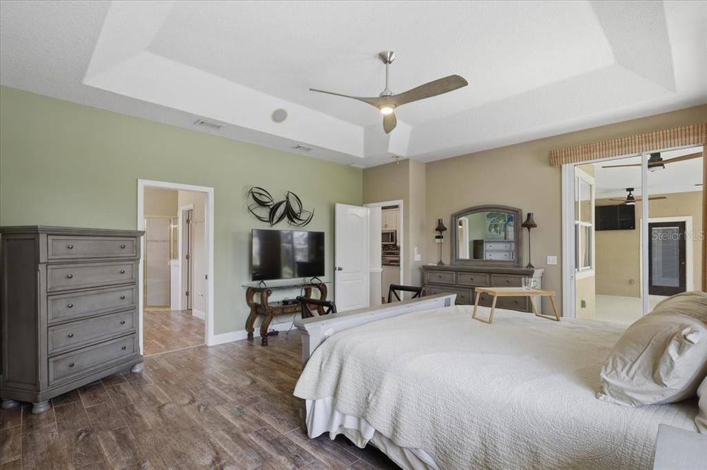 For Sale: $1,150,000 (4 beds, 2 baths, 2317 Square Feet)