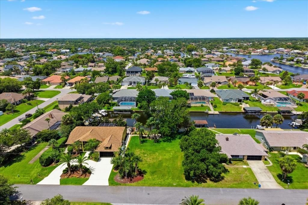 For Sale: $1,150,000 (4 beds, 2 baths, 2317 Square Feet)