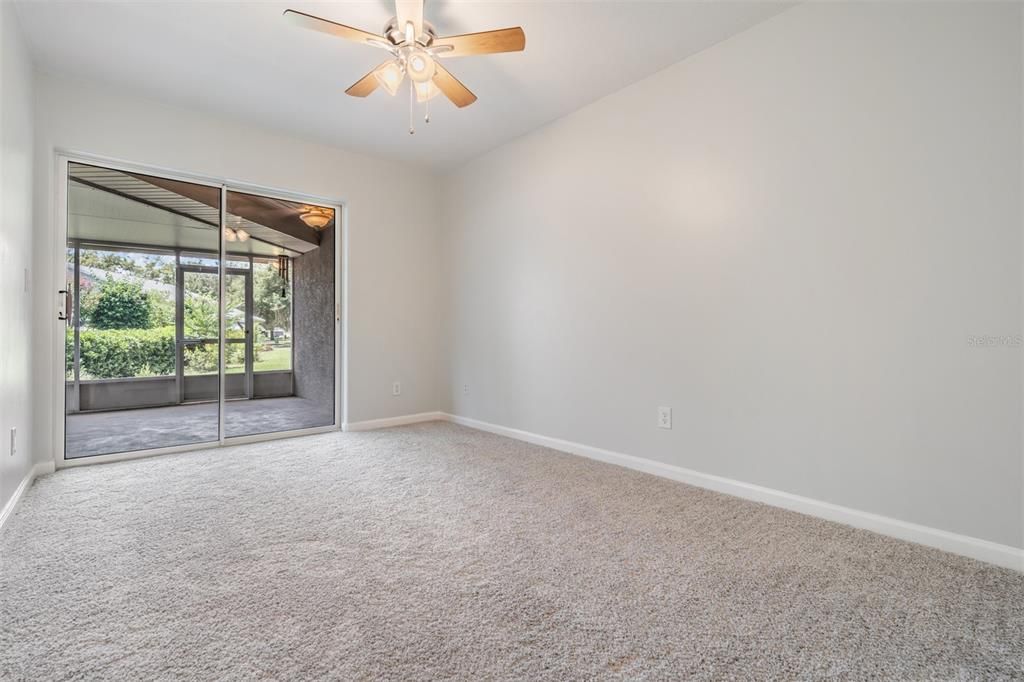 For Sale: $335,000 (3 beds, 2 baths, 1749 Square Feet)