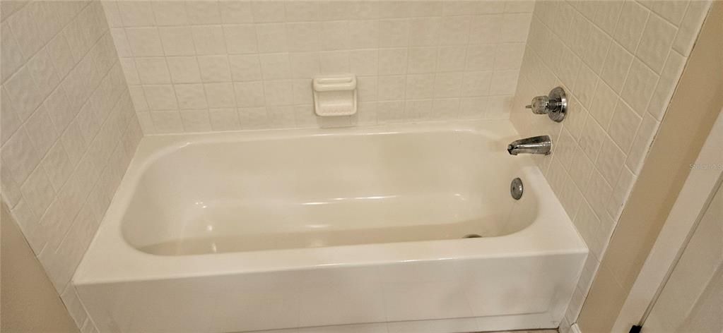 En Venta: $225,000 (2 camas, 2 baños, 1090 Pies cuadrados)