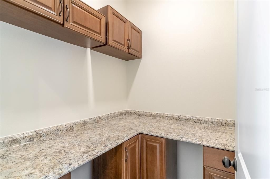 For Sale: $419,900 (3 beds, 2 baths, 1792 Square Feet)