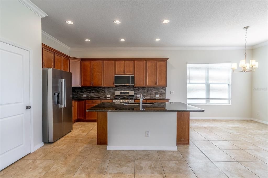 For Sale: $419,900 (3 beds, 2 baths, 1792 Square Feet)