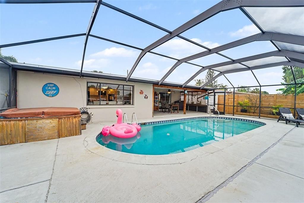 For Sale: $375,000 (2 beds, 2 baths, 1502 Square Feet)