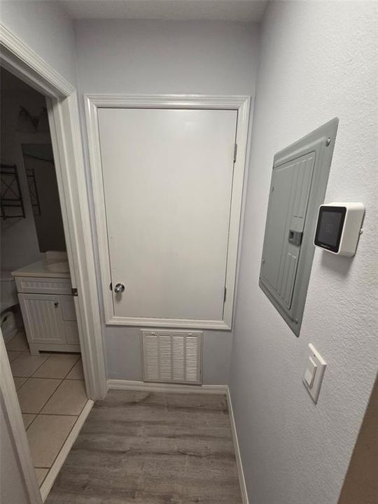 В аренду: $2,100 (1 спален, 1 ванн, 735 Квадратных фут)