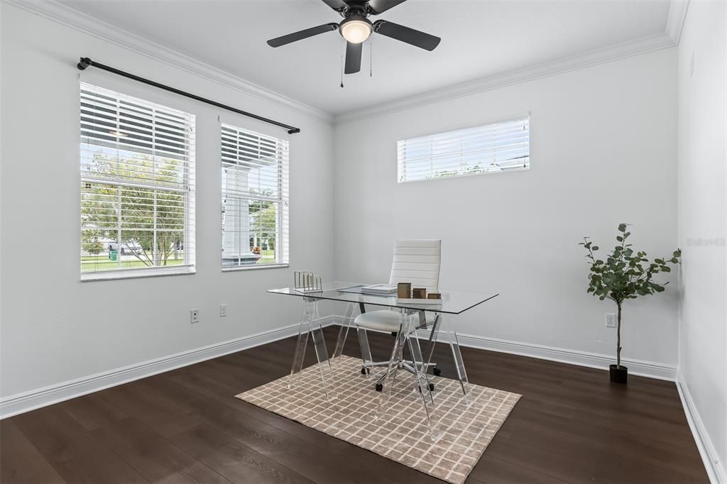 For Sale: $699,000 (4 beds, 2 baths, 2667 Square Feet)
