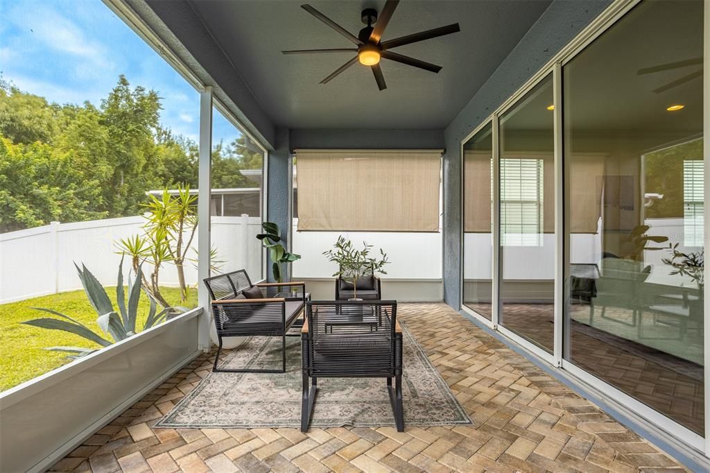 For Sale: $699,000 (4 beds, 2 baths, 2667 Square Feet)