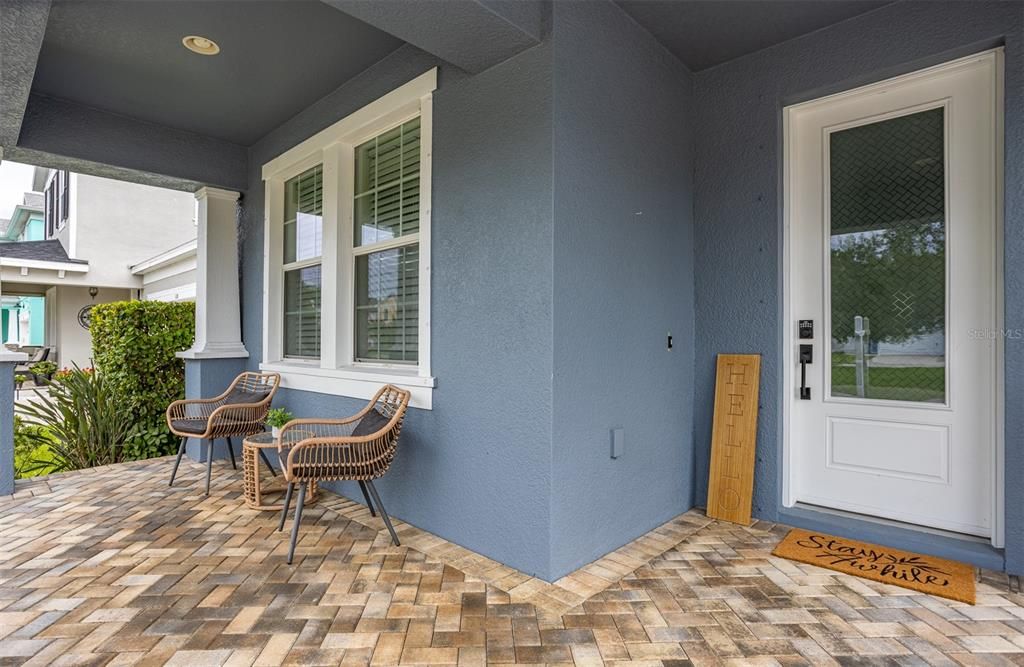 For Sale: $699,000 (4 beds, 2 baths, 2667 Square Feet)