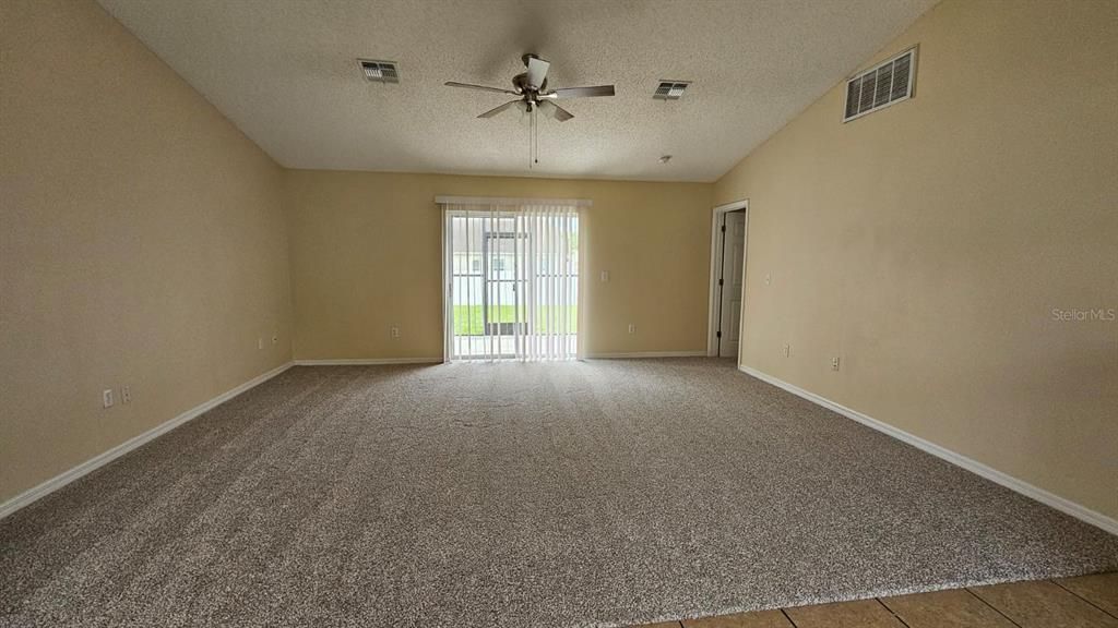 For Rent: $1,895 (3 beds, 2 baths, 1300 Square Feet)