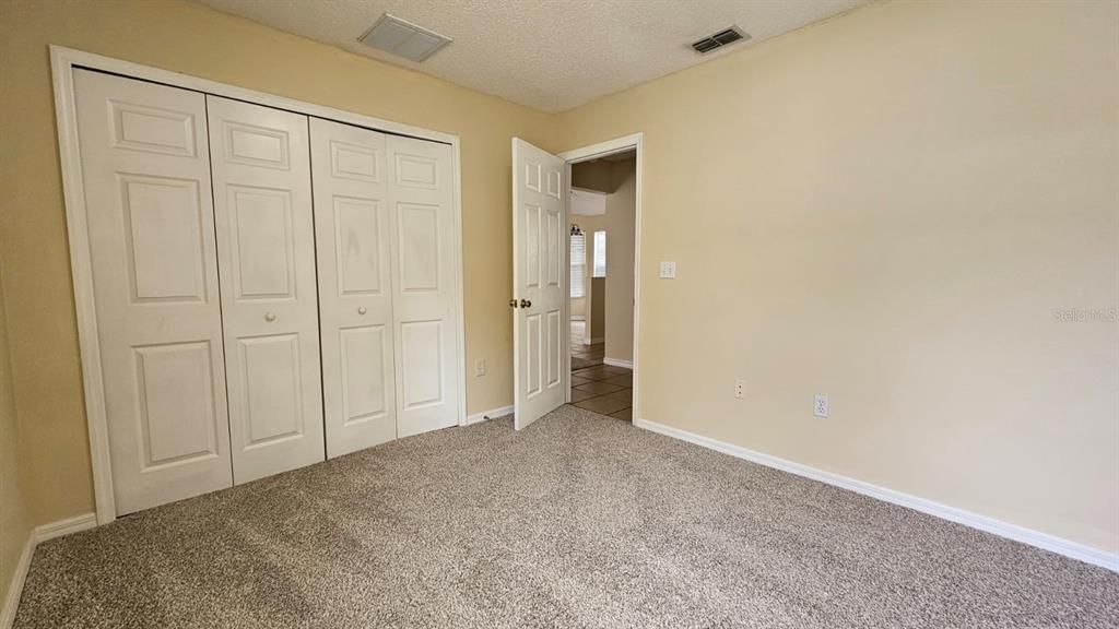 For Rent: $1,895 (3 beds, 2 baths, 1300 Square Feet)